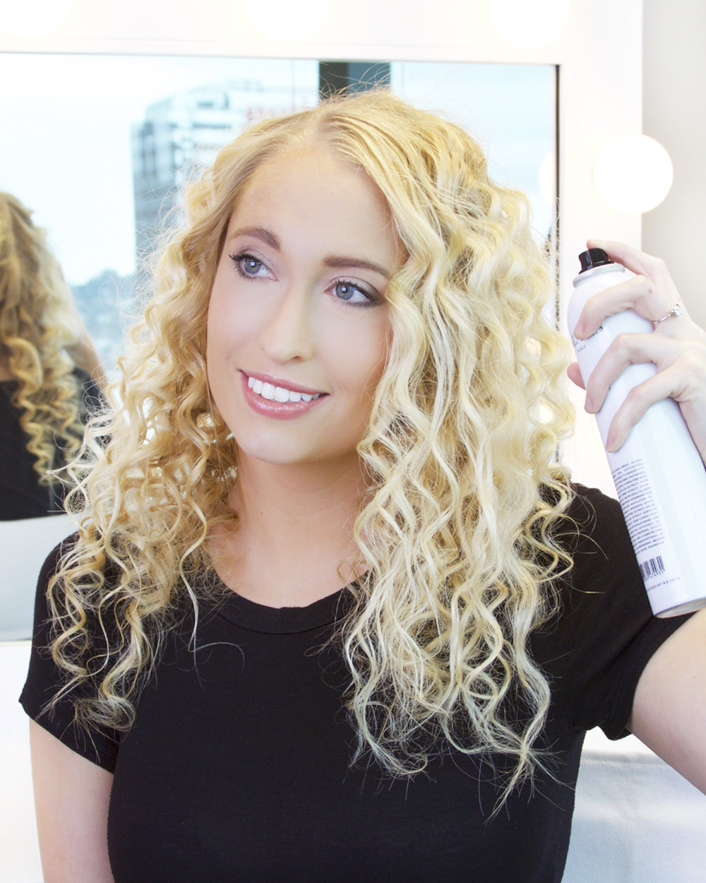 You Re 5 Steps Away From Shakira Inspired Voluminous Curls E Online Ca
